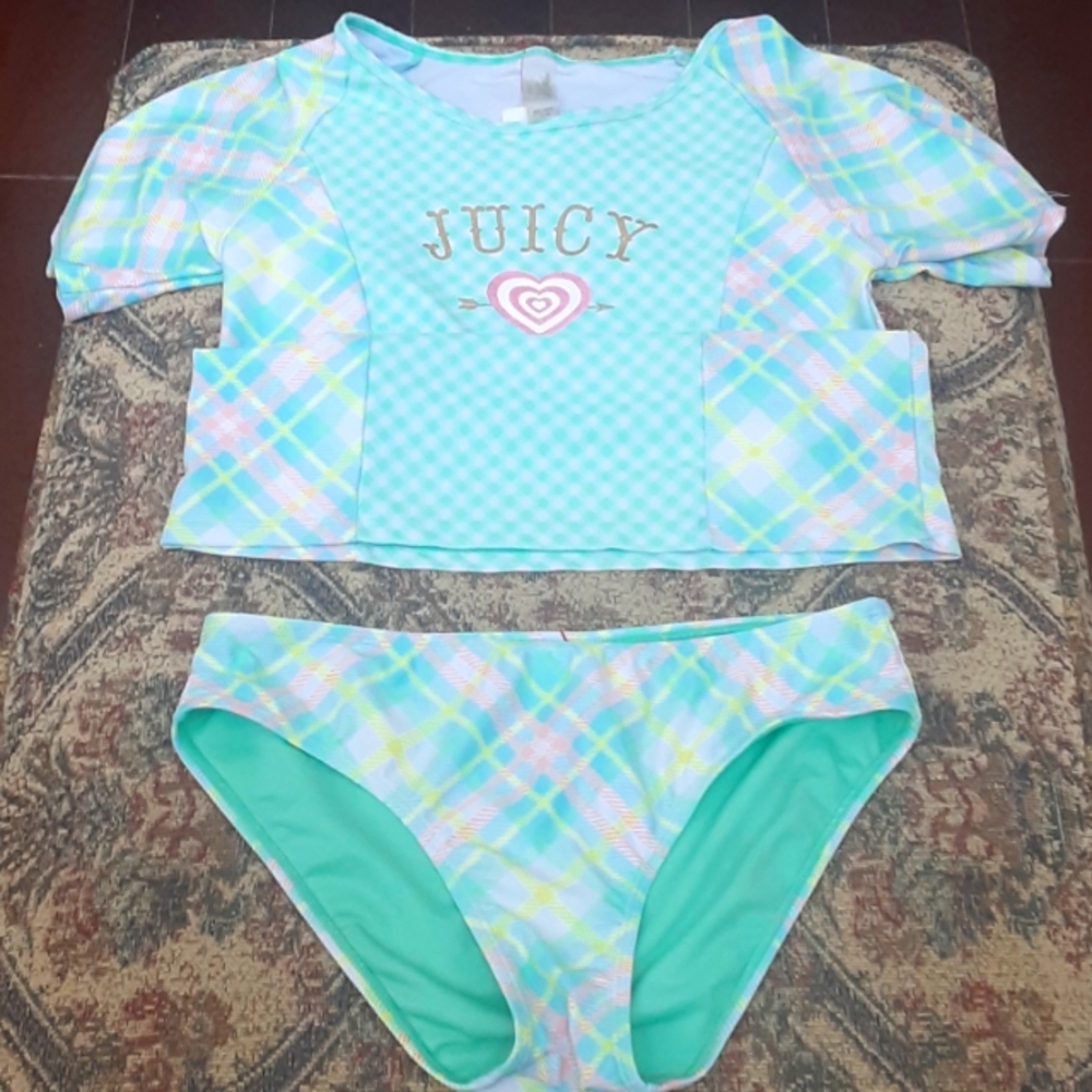 Bathing suit